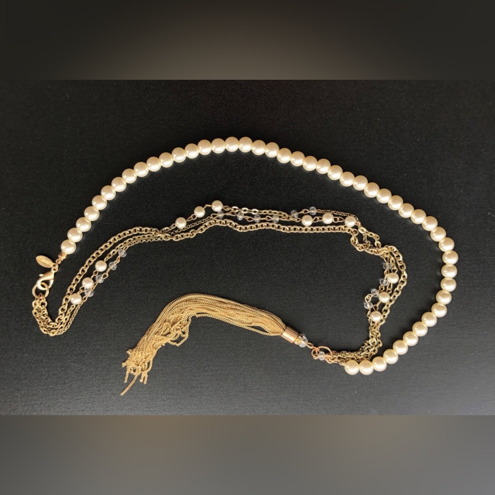 Necklace (gold colour chain and pearl-like beads)